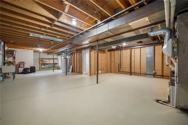 1803 N Villa Dr gallery image 11