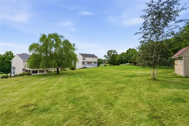 1805 Pioneer Dr gallery image 11