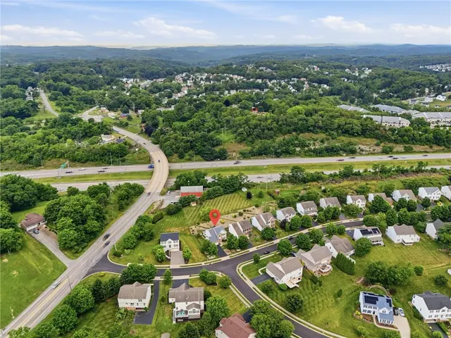 1805 Pioneer Dr gallery image 12