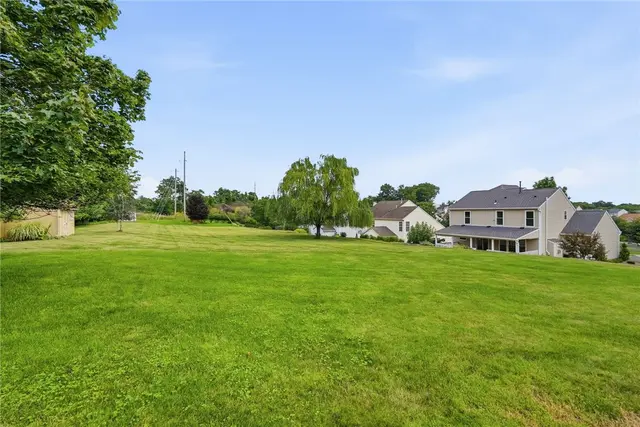 1805 Pioneer Dr gallery image 24