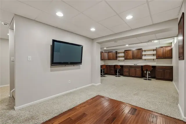 1805 Pioneer Dr gallery image 40