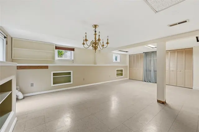 1806 Ferguson Rd gallery image 11