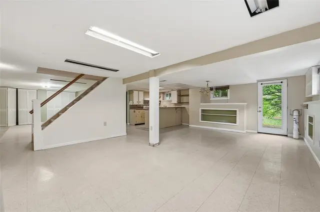 1806 Ferguson Rd gallery image 20