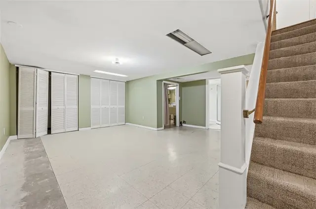 1806 Ferguson Rd gallery image 34