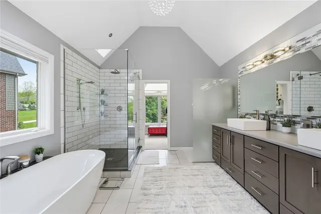 1807 Willow Oak Dr gallery image 18