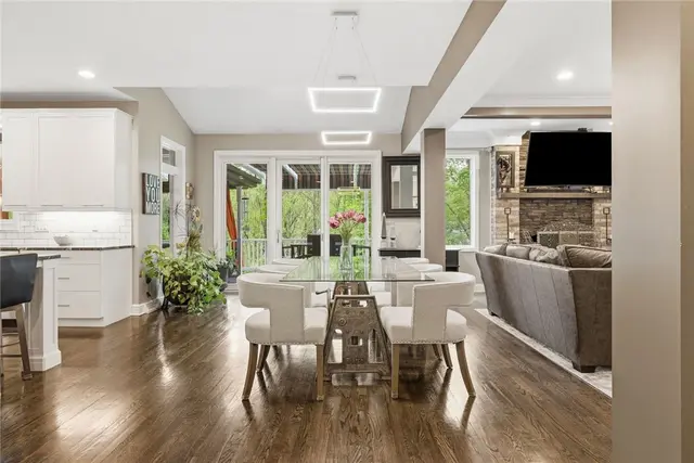 1807 Willow Oak Dr gallery image 27