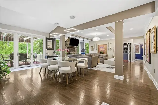 1807 Willow Oak Dr gallery image 33