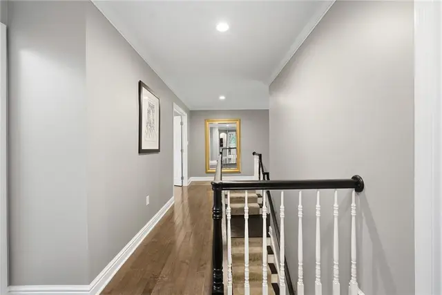 1807 Willow Oak Dr gallery image 35