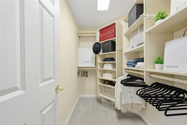 1807 Willow Oak Dr gallery image 46