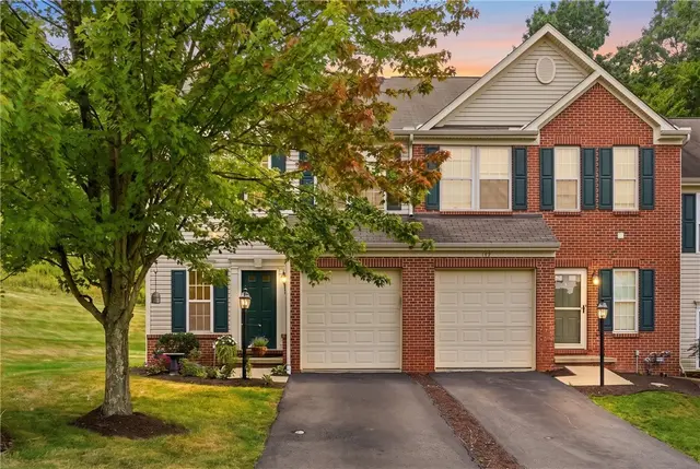181 Southern Valley Ct gallery image 6