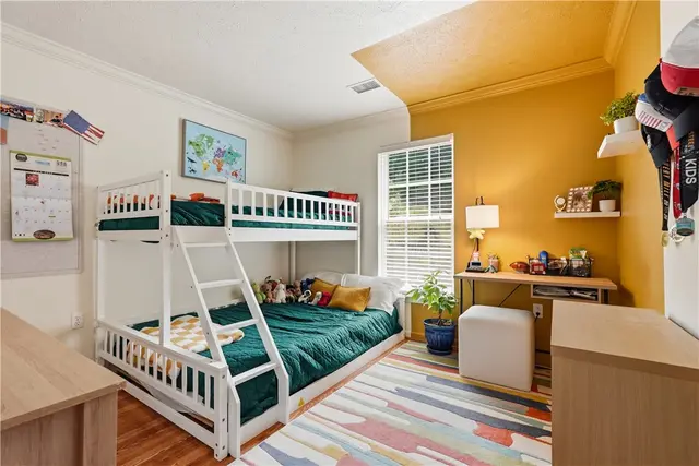 181 Southern Valley Ct gallery image 11