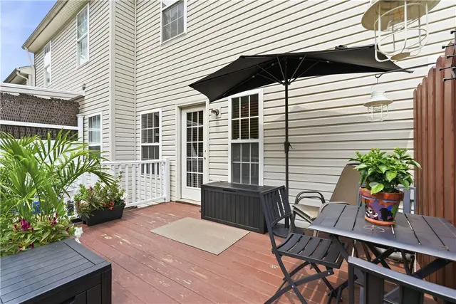 181 Southern Valley Ct gallery image 23