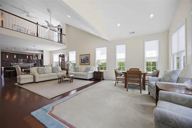 182 Independence Way gallery image 14