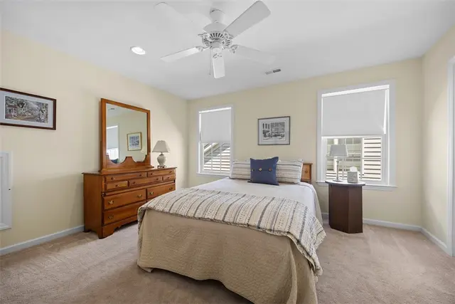182 Independence Way gallery image 20