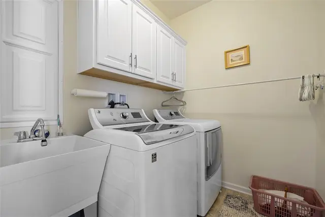182 Independence Way gallery image 24