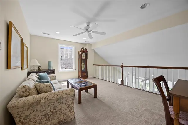 182 Independence Way gallery image 37
