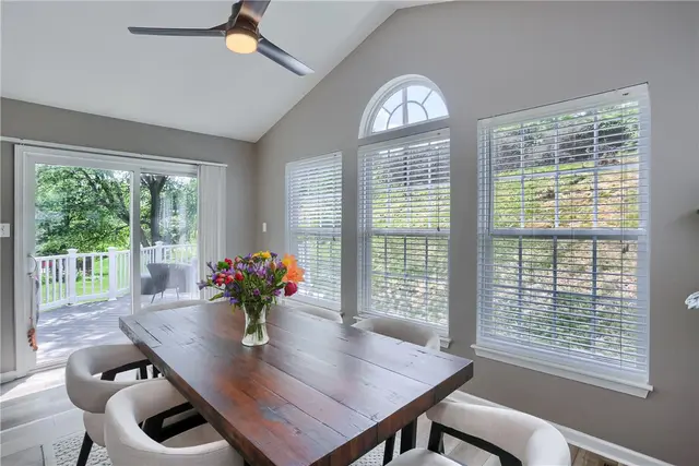 1821 Pioneer Drive gallery image 32