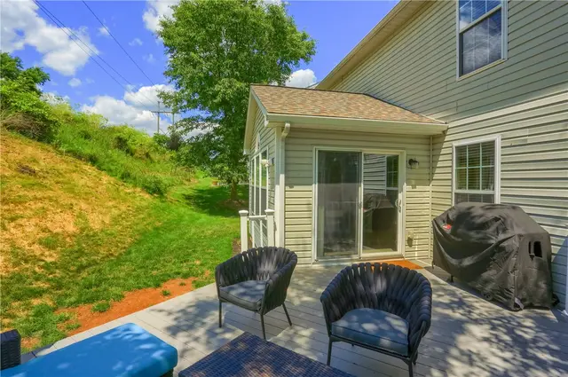 1821 Pioneer Drive gallery image 39