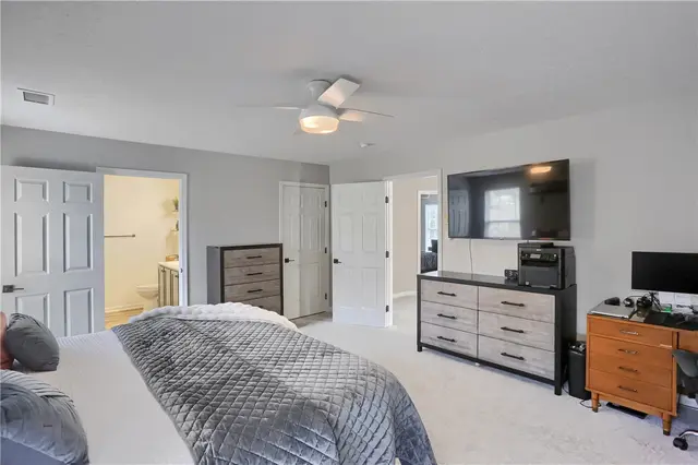 1821 Pioneer Drive gallery image 41