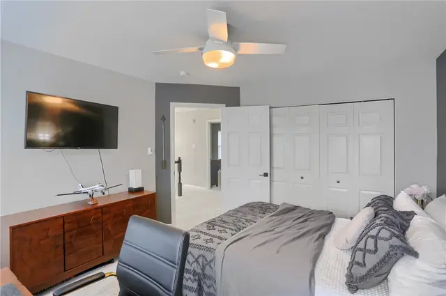 1821 Pioneer Drive gallery image 43