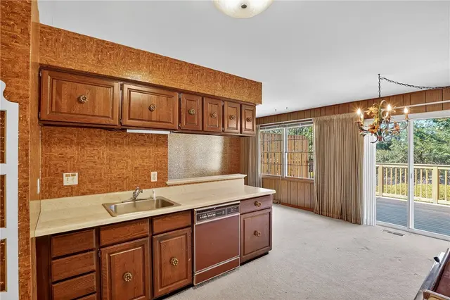 1825 Foxcroft Ln 405 gallery image 12