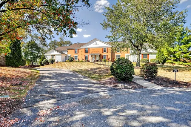 1825 Foxcroft Ln 405 gallery image 21