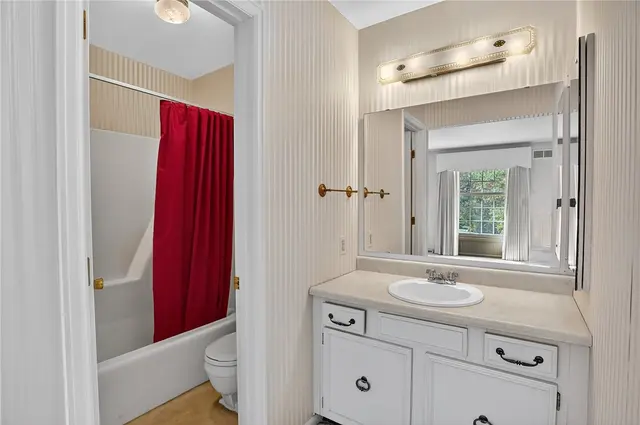 1825 Foxcroft Ln 405 gallery image 35