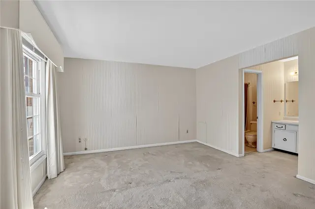 1825 Foxcroft Ln 405 gallery image 38