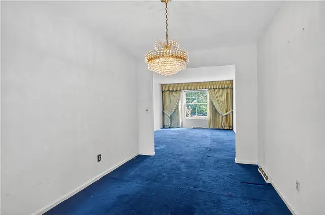 1825 Foxcroft Ln 405 gallery image 40