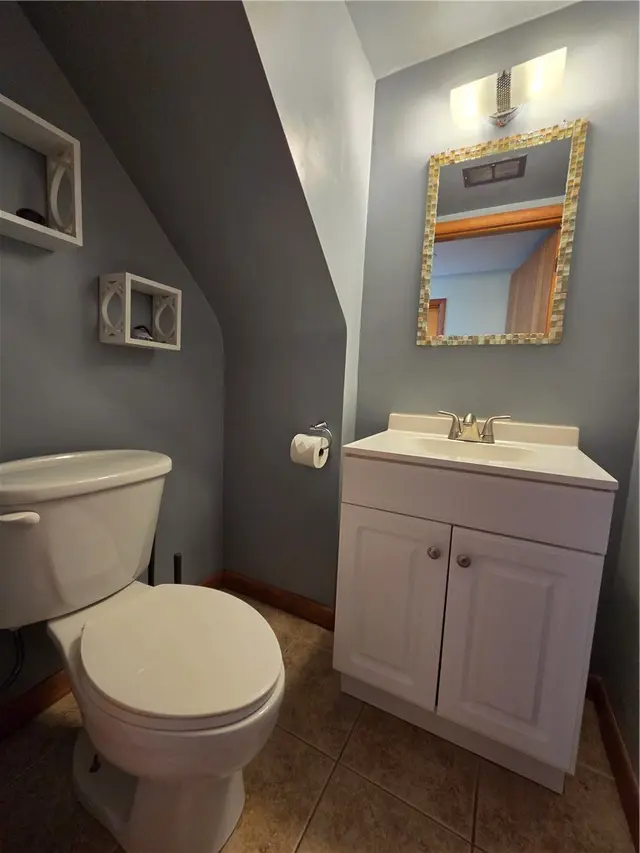 1830 Duncan Ave gallery image 17