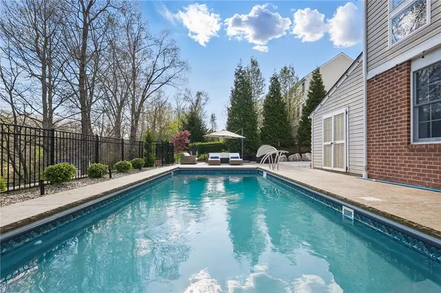 1832 FRANKLIN RUN CT gallery image 3