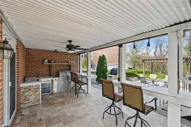 1832 FRANKLIN RUN CT gallery image 33