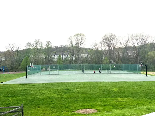 184 Southern Valley gallery image 35
