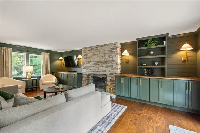 1857 Brandywine Drive gallery image 3