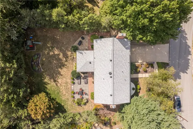 1857 Brandywine Drive gallery image 26
