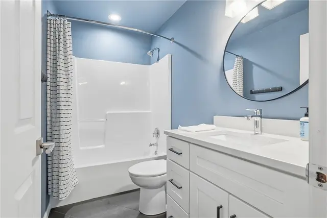 186 Bayberry Ln gallery image 16