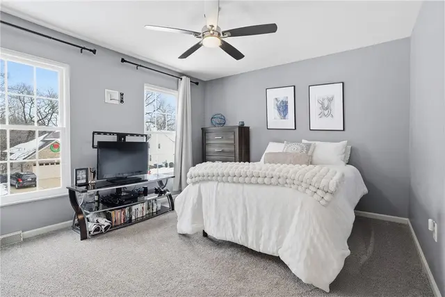 186 Bayberry Ln gallery image 17