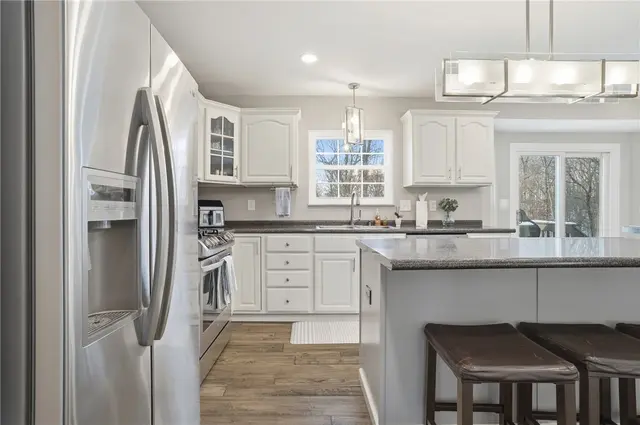 186 Bayberry Ln gallery image 30