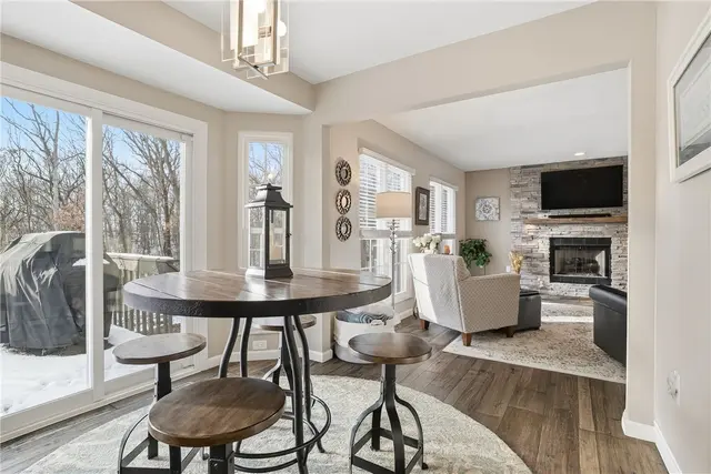 186 Bayberry Ln gallery image 35