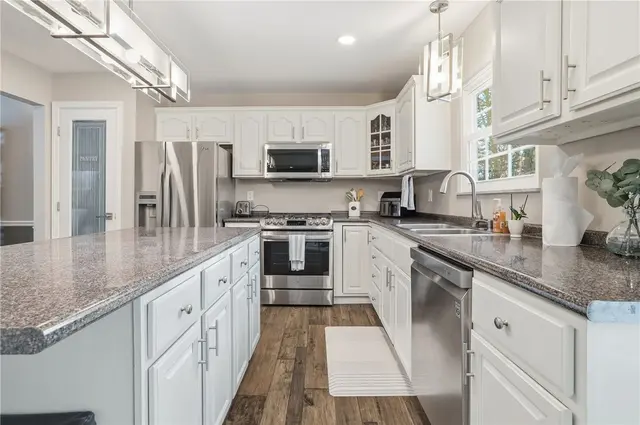 186 Bayberry Ln gallery image 48