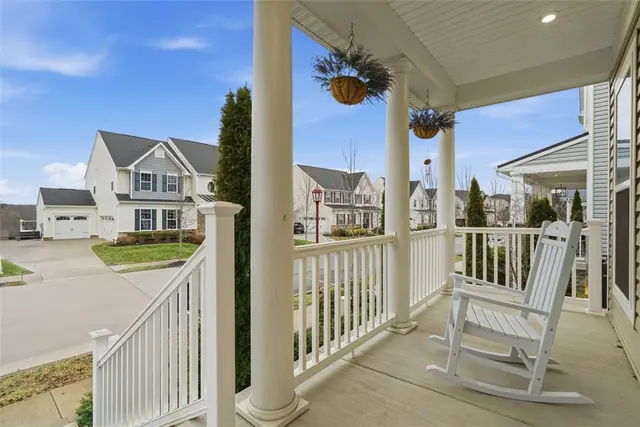 186 Bucktail Drive gallery image 2