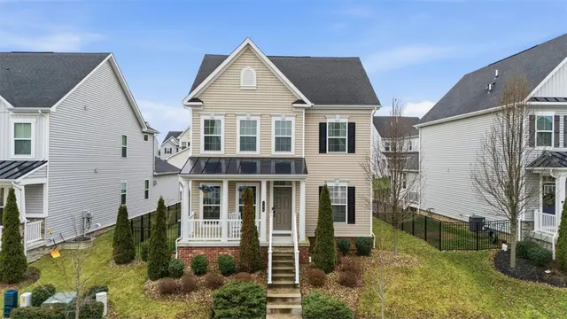 186 Bucktail Drive gallery image 3
