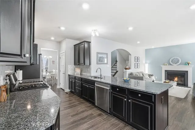 186 Bucktail Drive gallery image 4