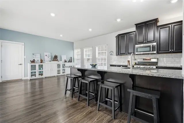 186 Bucktail Drive gallery image 5