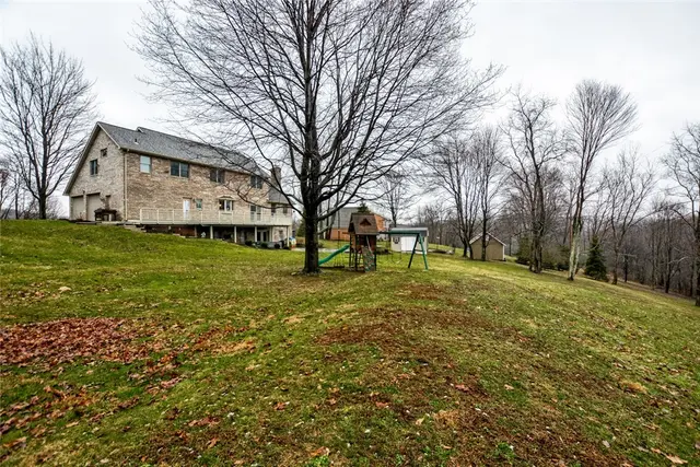 186 DAVIDSON ROAD gallery image 5