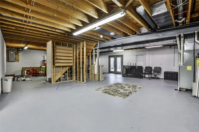 186 DAVIDSON ROAD gallery image 19
