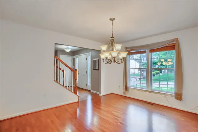 1871 Pioneer Dr gallery image 11