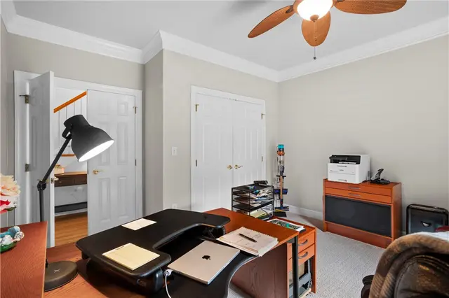 189 Wedgewood Dr gallery image 23