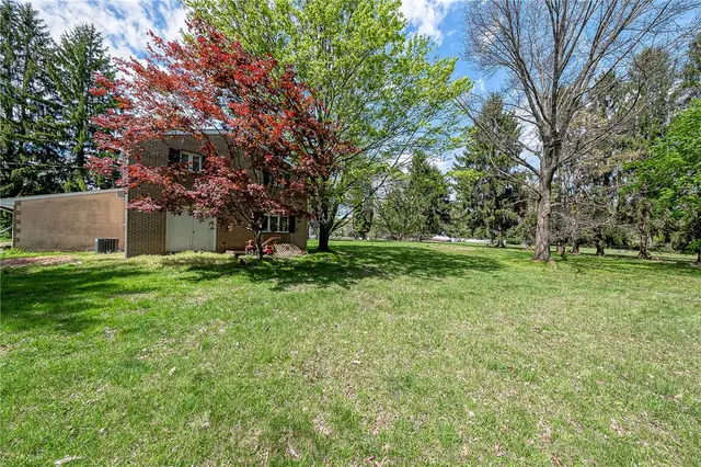 190 Kildee Dr gallery image 5