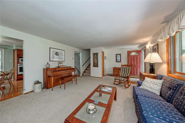 190 Kildee Dr gallery image 23